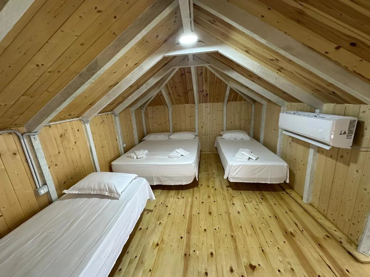 Meti Guest House Wooden Room Krujë 0*,  阿尔巴尼亚
